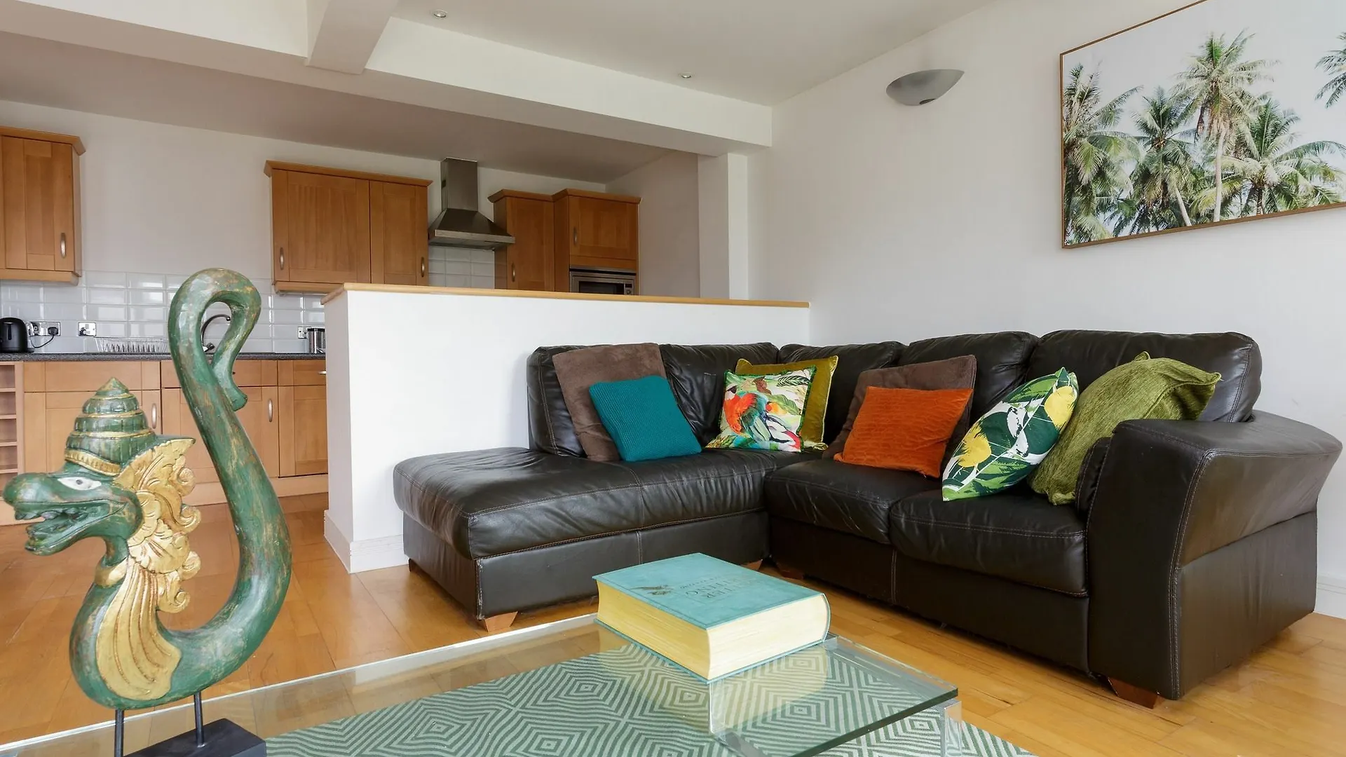Live In Leeds Millenium Square Apartment
